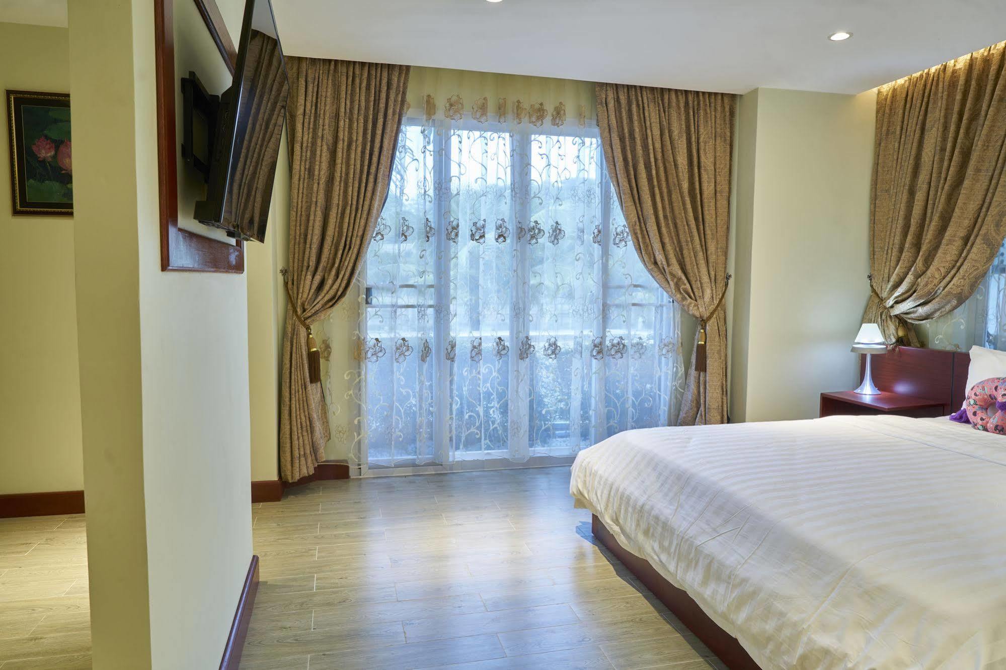 Domrai Boutique Hotel Sihanoukville Ngoại thất bức ảnh