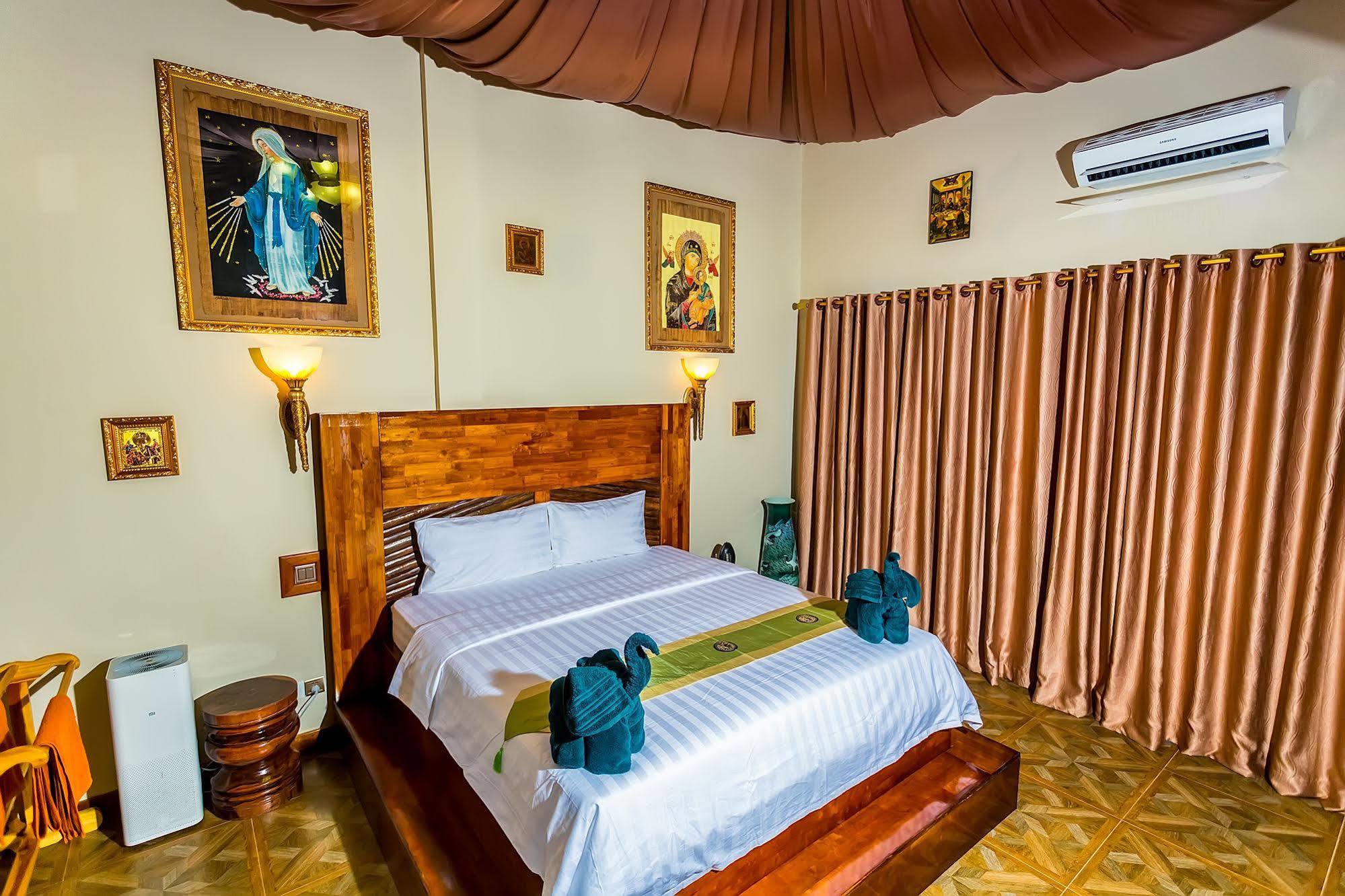 Domrai Boutique Hotel Sihanoukville Ngoại thất bức ảnh